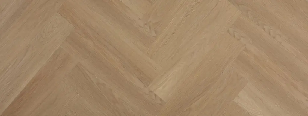 Impervia® Herringbone Champagne Oak 1