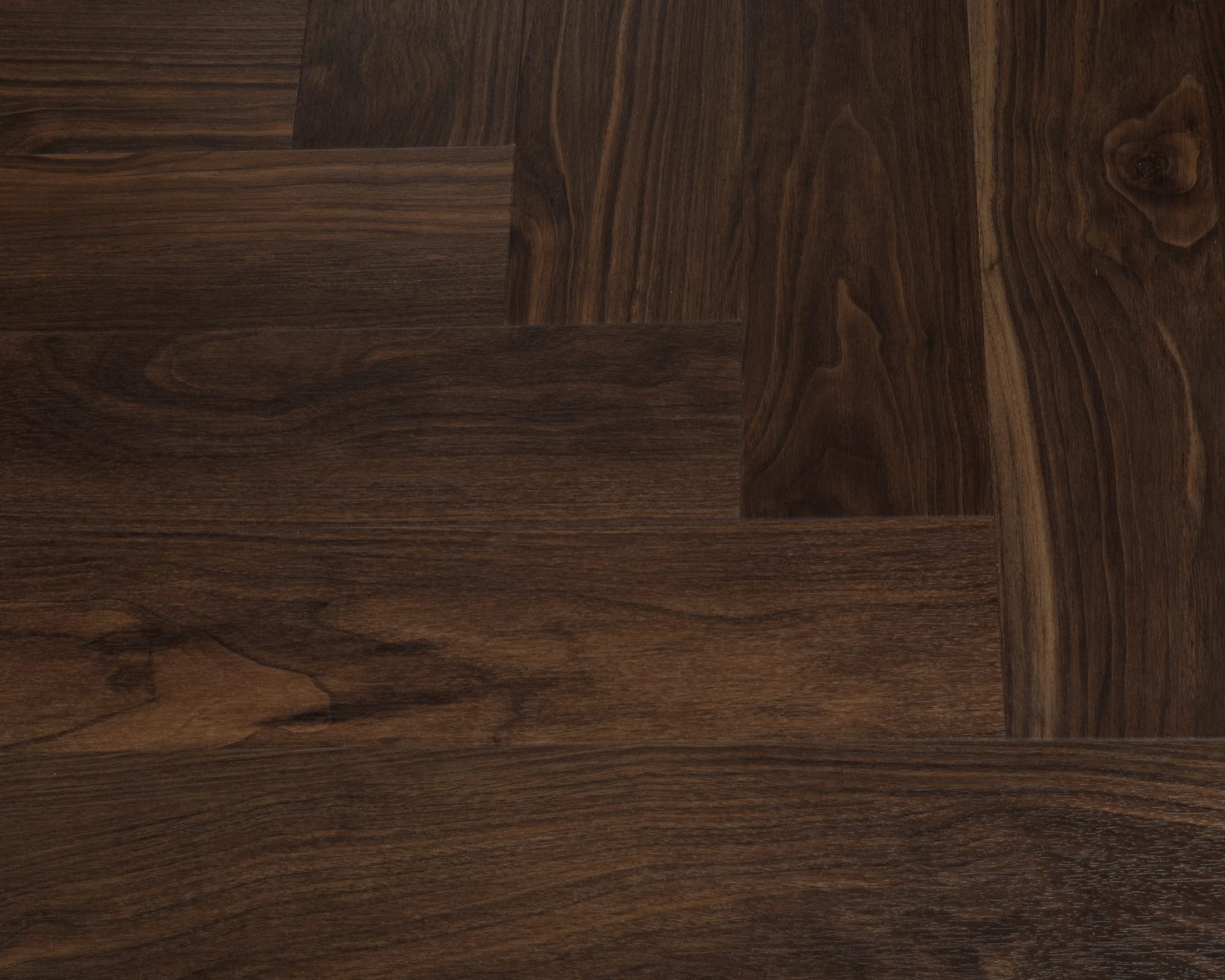 Impervia® Herringbone American Black Walnut 1