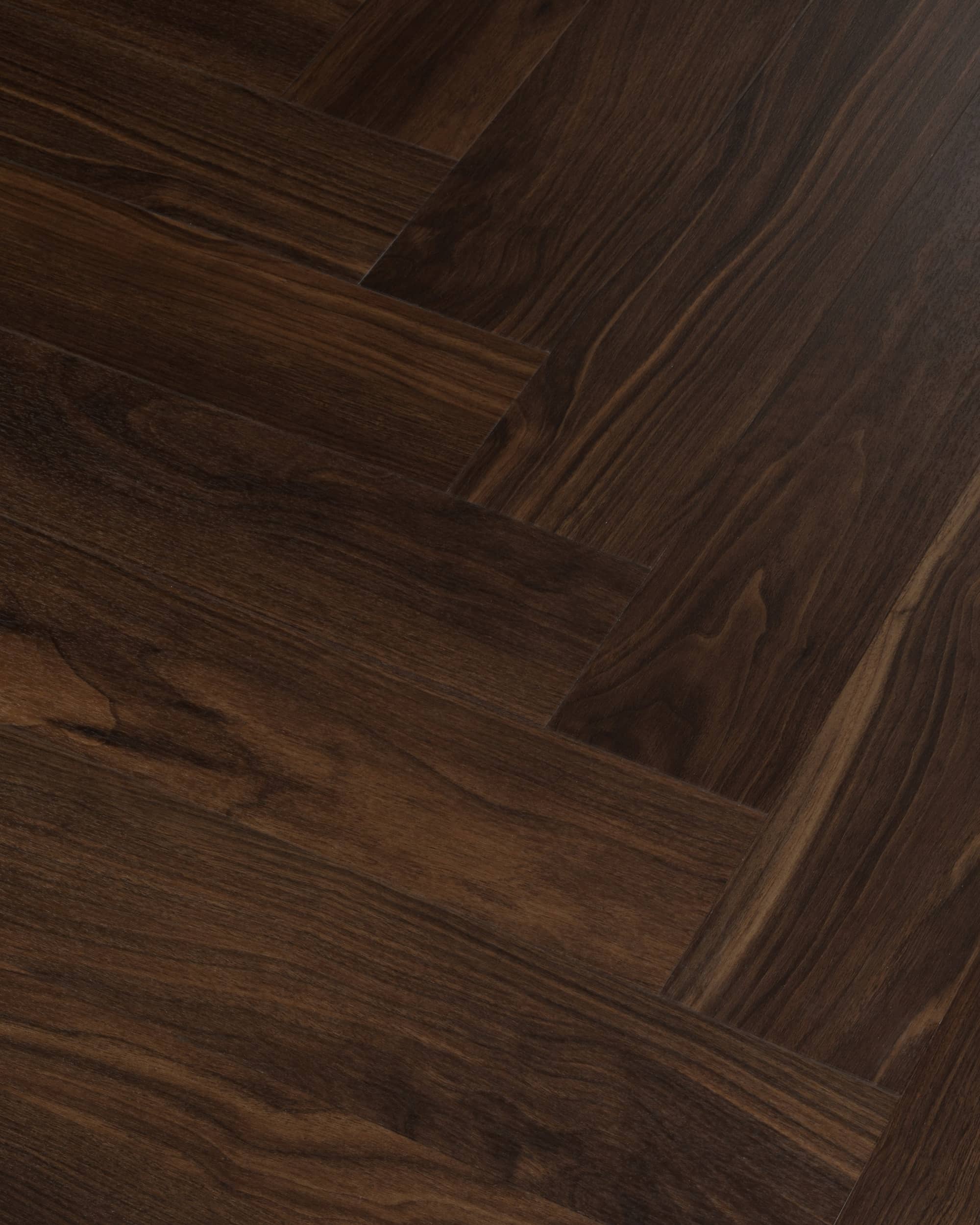 Impervia® Herringbone American Black Walnut 4