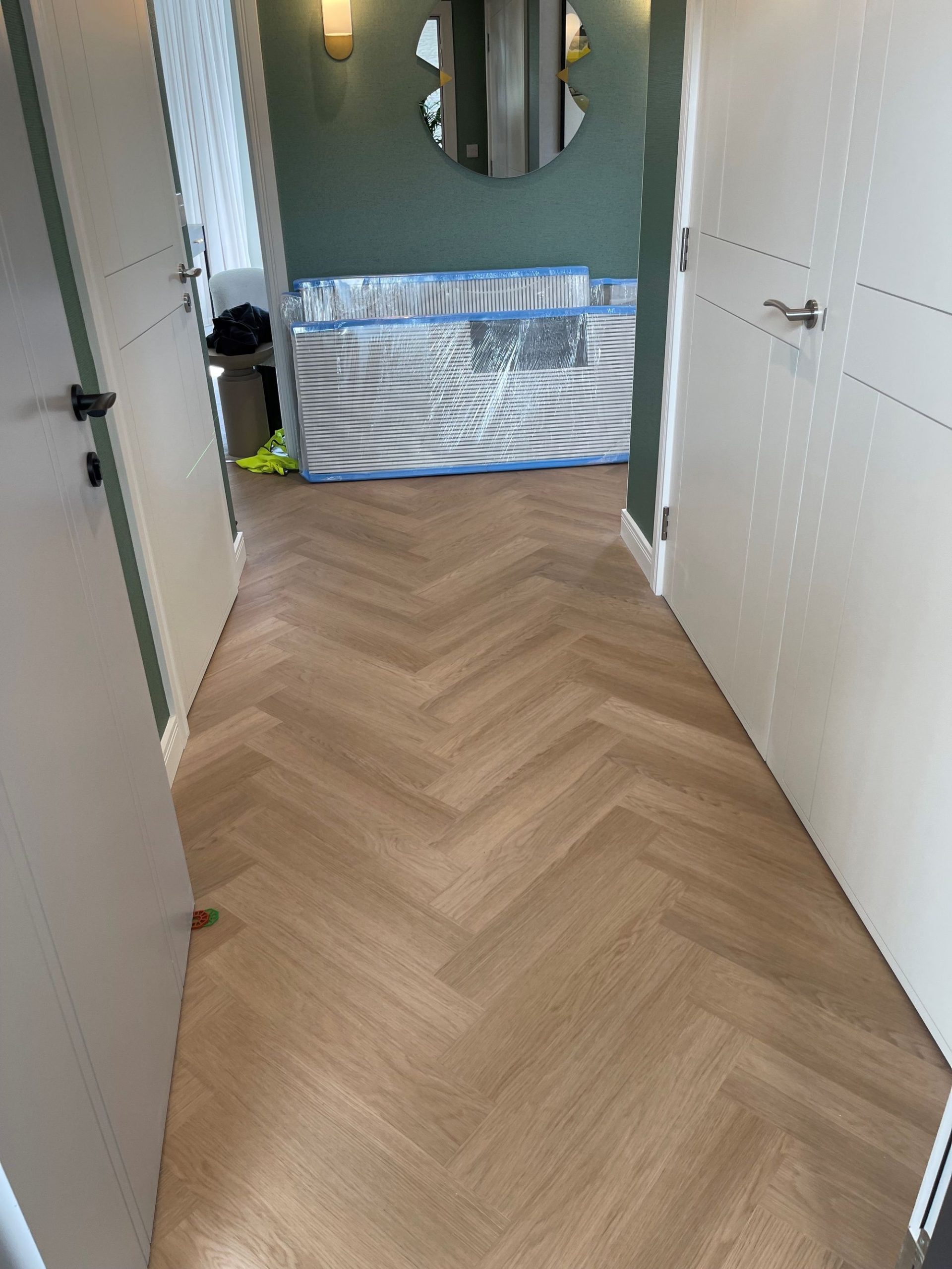 Impervia® Herringbone Cobble Grey Oak 5