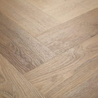 Impervia® Herringbone Parquet Natural Oak 1